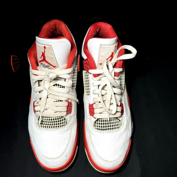 Size 10.5 - Nike Air Jordan 4 Retro OG Fire Red 2020 Men's Shoes - Picture 4 of 10